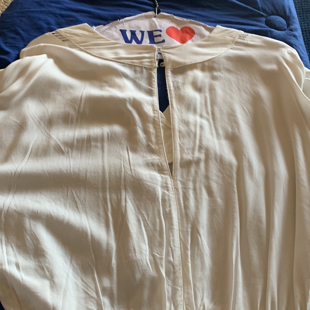 White romper - Picture 3 of 8